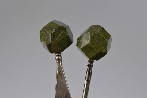 Five sets of matching button hooks and shoehorns
