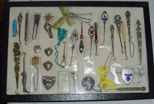 Buttonhook Flat Box Display 2003