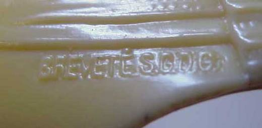 Pierrot mrk Brevete detail sold May 2003 �258US