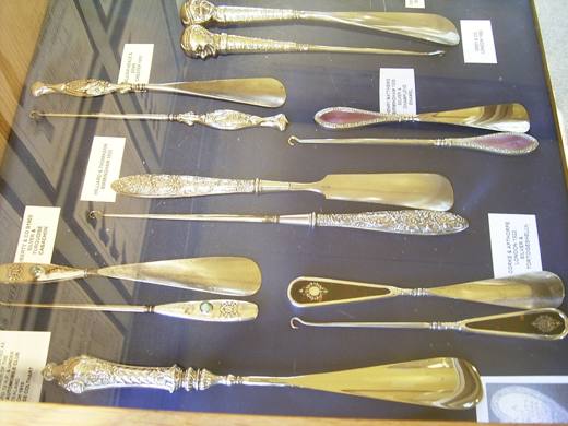 Redditch Exhibition show case hook & horn pairs