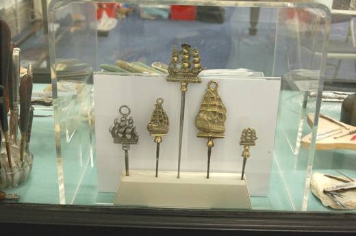 Swansea exhibition Case Nr 1e