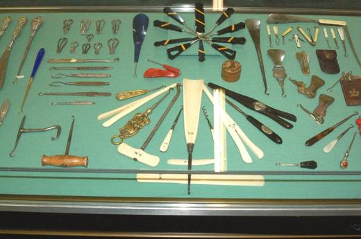 Swansea exhibition Case Nr 11b
