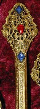 Filigree jewel bh closeup