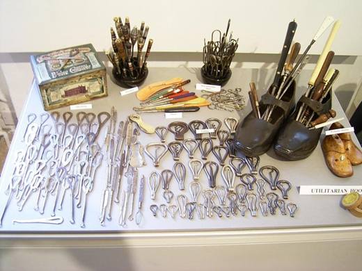 Woodstock steel advertising buttonhooks